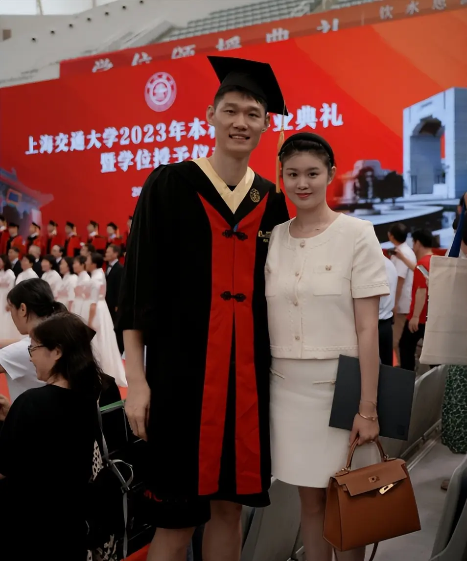 cn, 负的华丽战