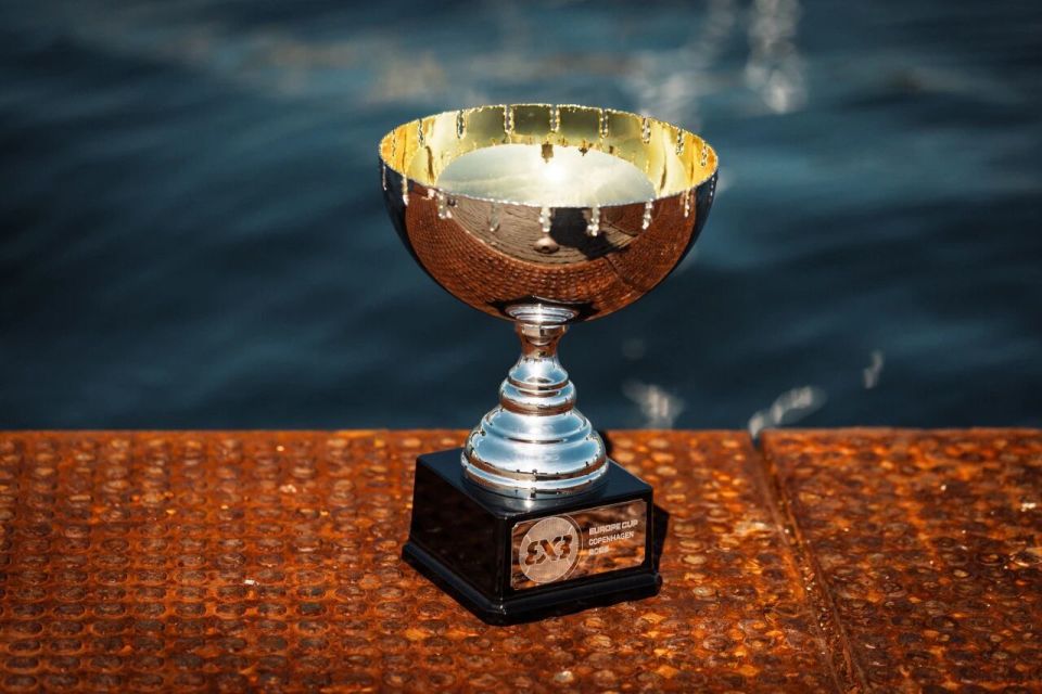 JAIyY, 五冠王再度