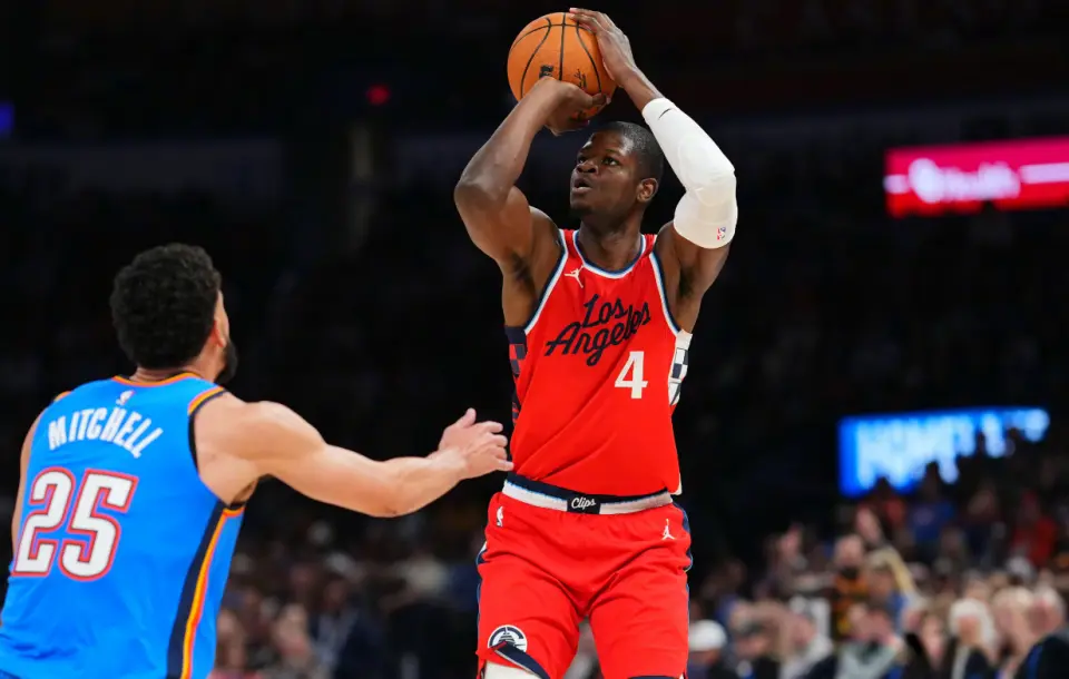 赛季的格局, 是球队的轮 赛季的格局, 是球队的轮